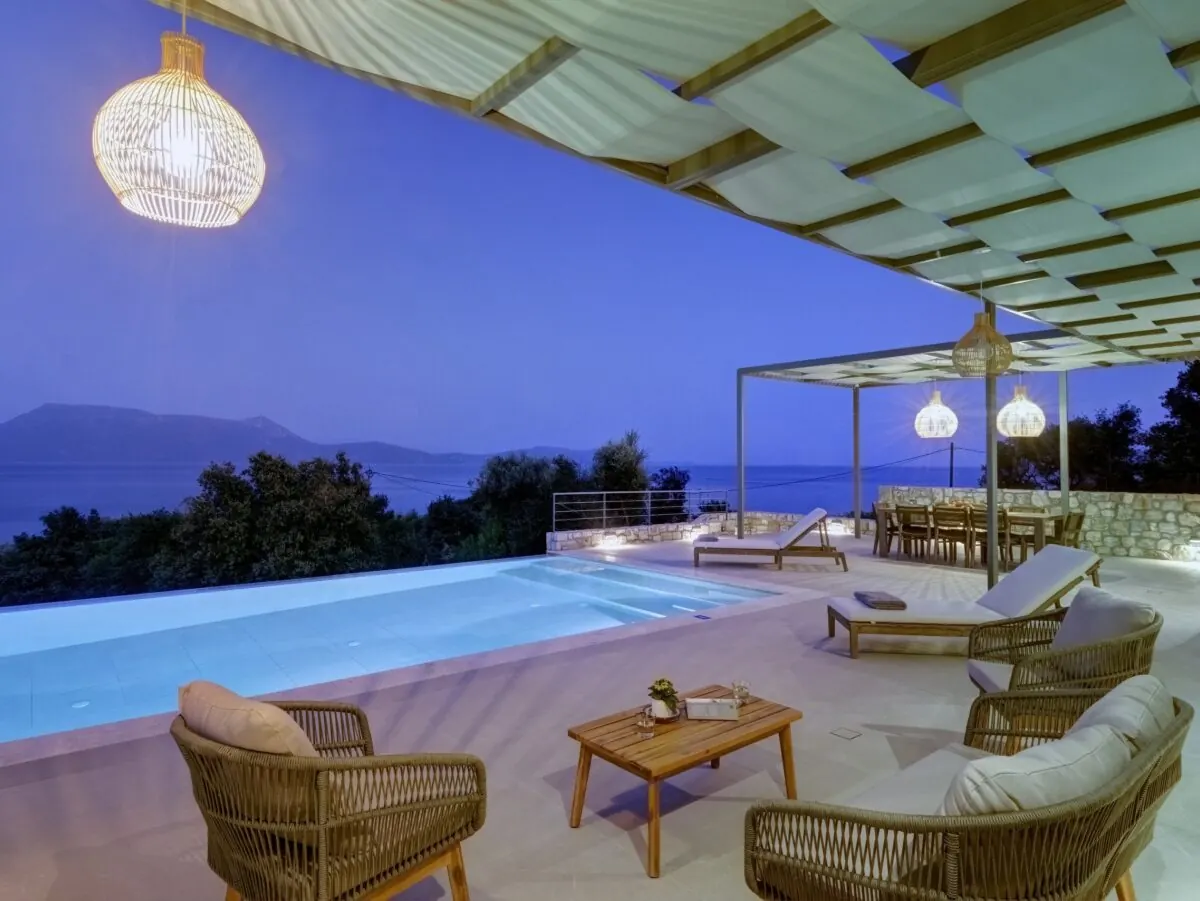 Alios pool terrace in the evening light